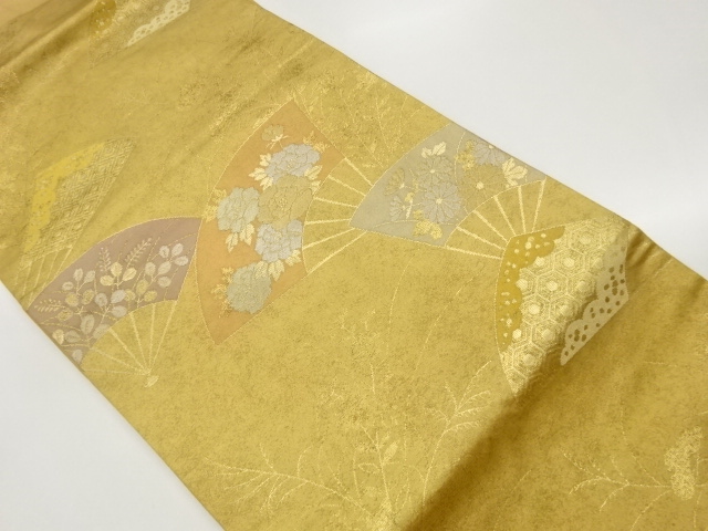 扇に秋草・牡丹・古典柄模様織出し名古屋帯